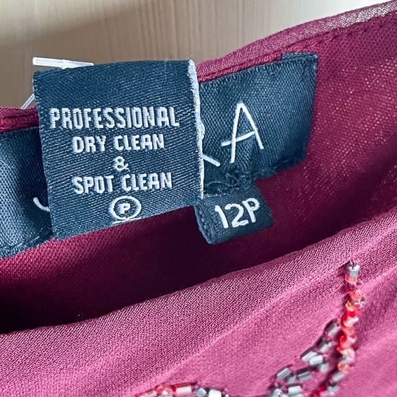 J Kara Women's 3/4 Sleeve Beaded Mock 2 Piece Dress Cranberry/Multi 12P - Picture 12 of 12